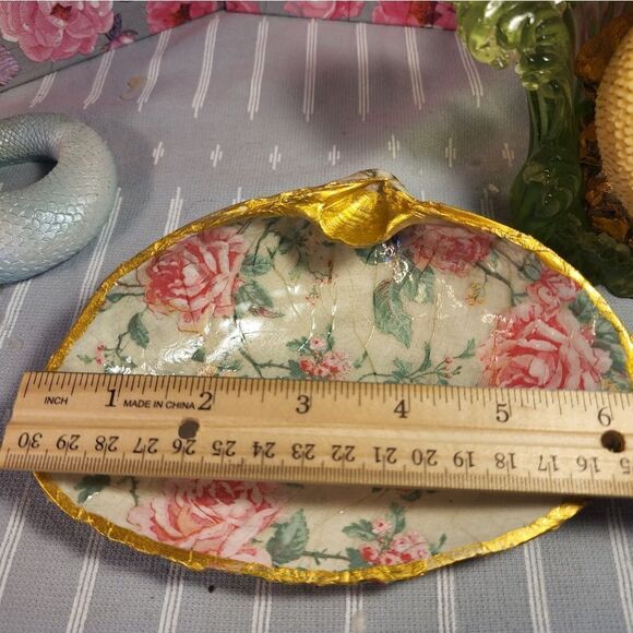 DECOUPAGE CLAM SHELL DECOUPAGE FLOWERS TRINKET DISH - Picture 8 of 11